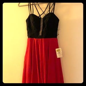Size 7/8 B. Darlin semi formal dress